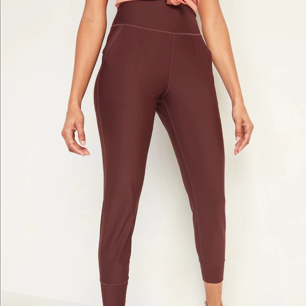 Old Navy Powersoft Joggers (TikTok joggers)